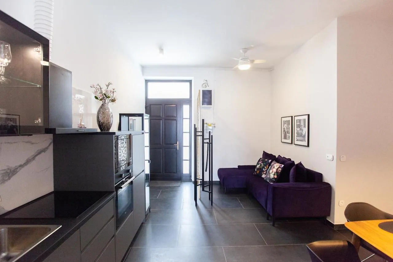 Real Deluxe Next To Danube Apartment Budapest